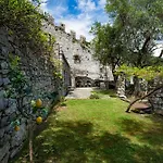 Castello