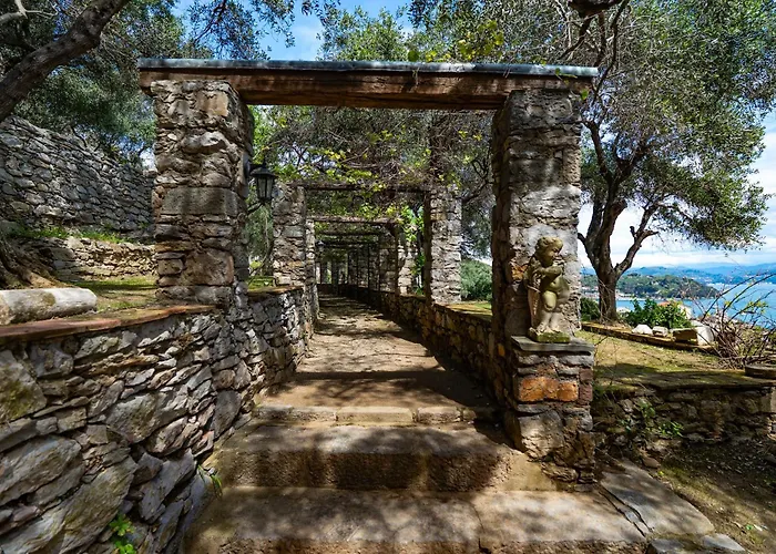 Castello Villa Porto Venere